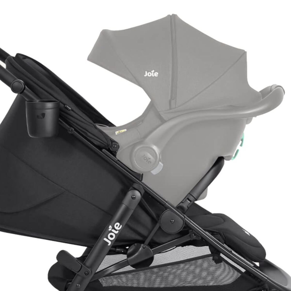 Buggy als Reisesystem mit Babyschale kompatibel
