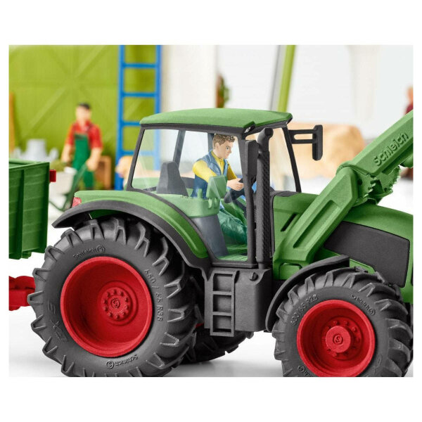 Schleich Farm World Traktor mit Anhänger, 49,99 €